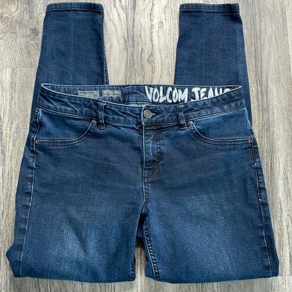 Volcom Juniors Liberator Leggings Ankle Fit Jeans, size 9 - Picture 2 of 15